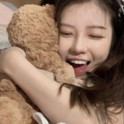 我的男友是雕像封面